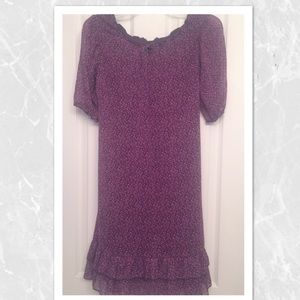 Purple girls dress with flower detail!